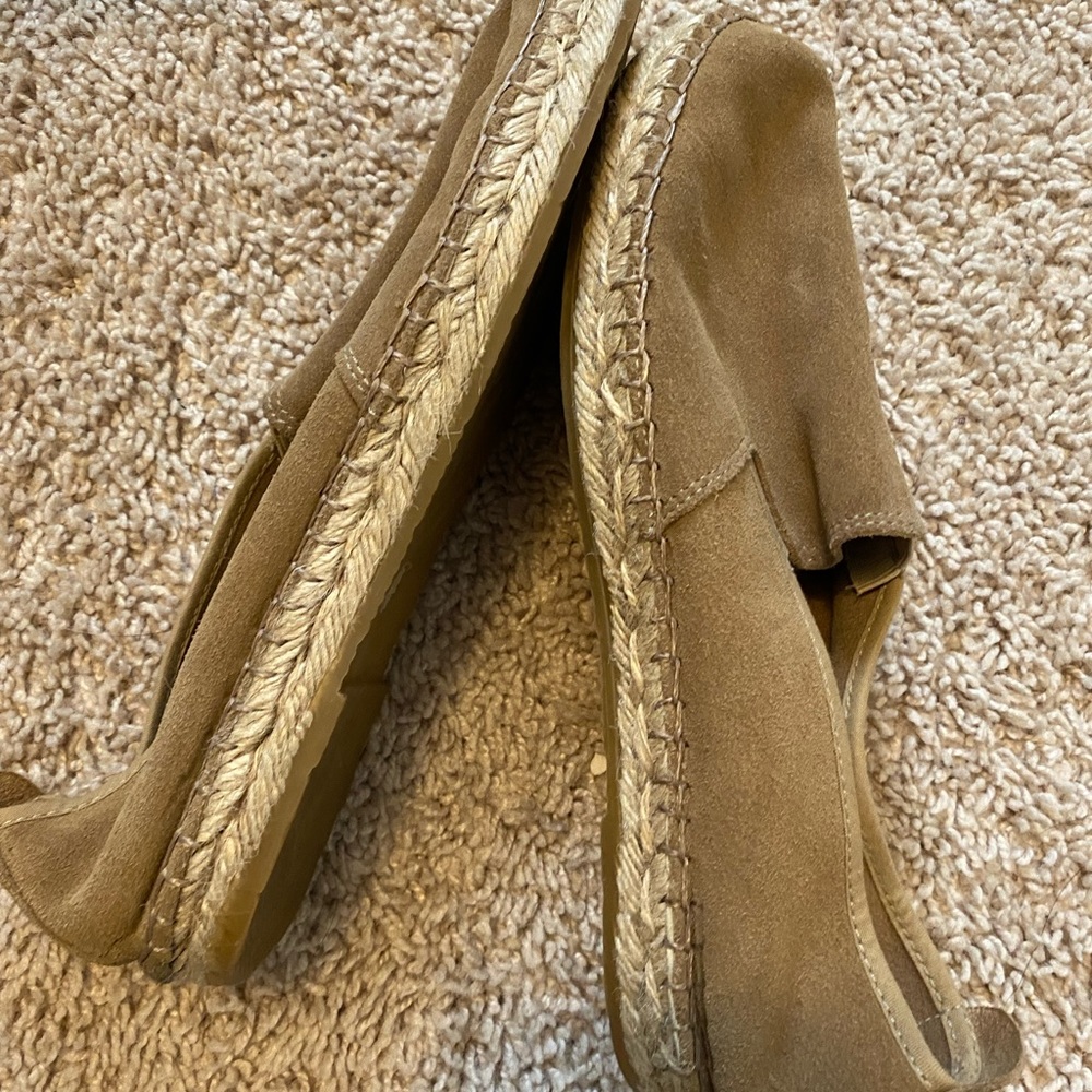 DONATED // FREE PEOPLE // slip on shoes